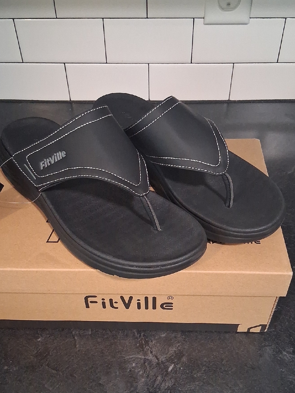 NEW! FitVille Women’s Size 11 WIDE Black Comfort Thong Sandals